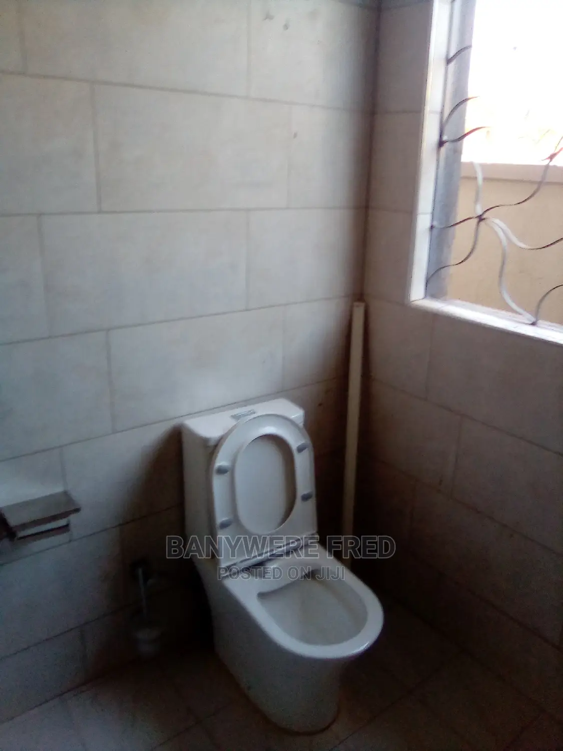 Furnished 4bdrm Bungalow in Kira for Sale