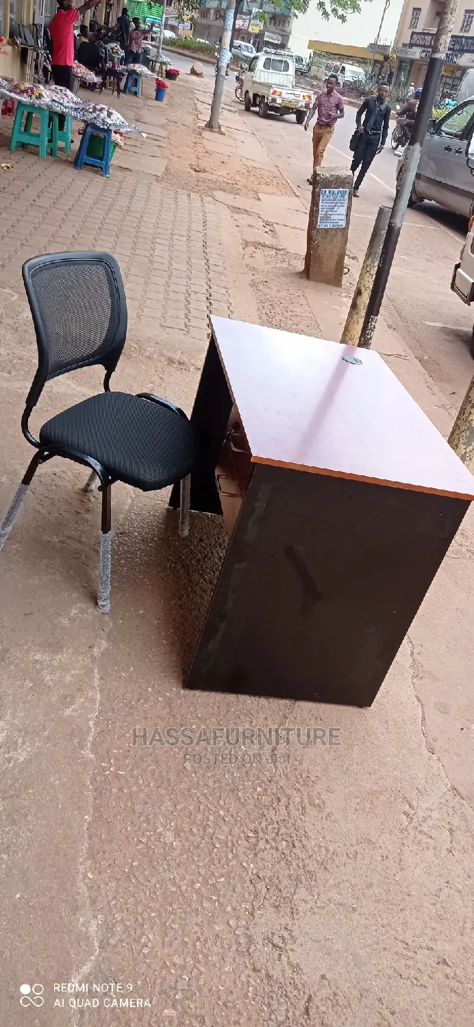 Brand New Set of Office Chair and Desk