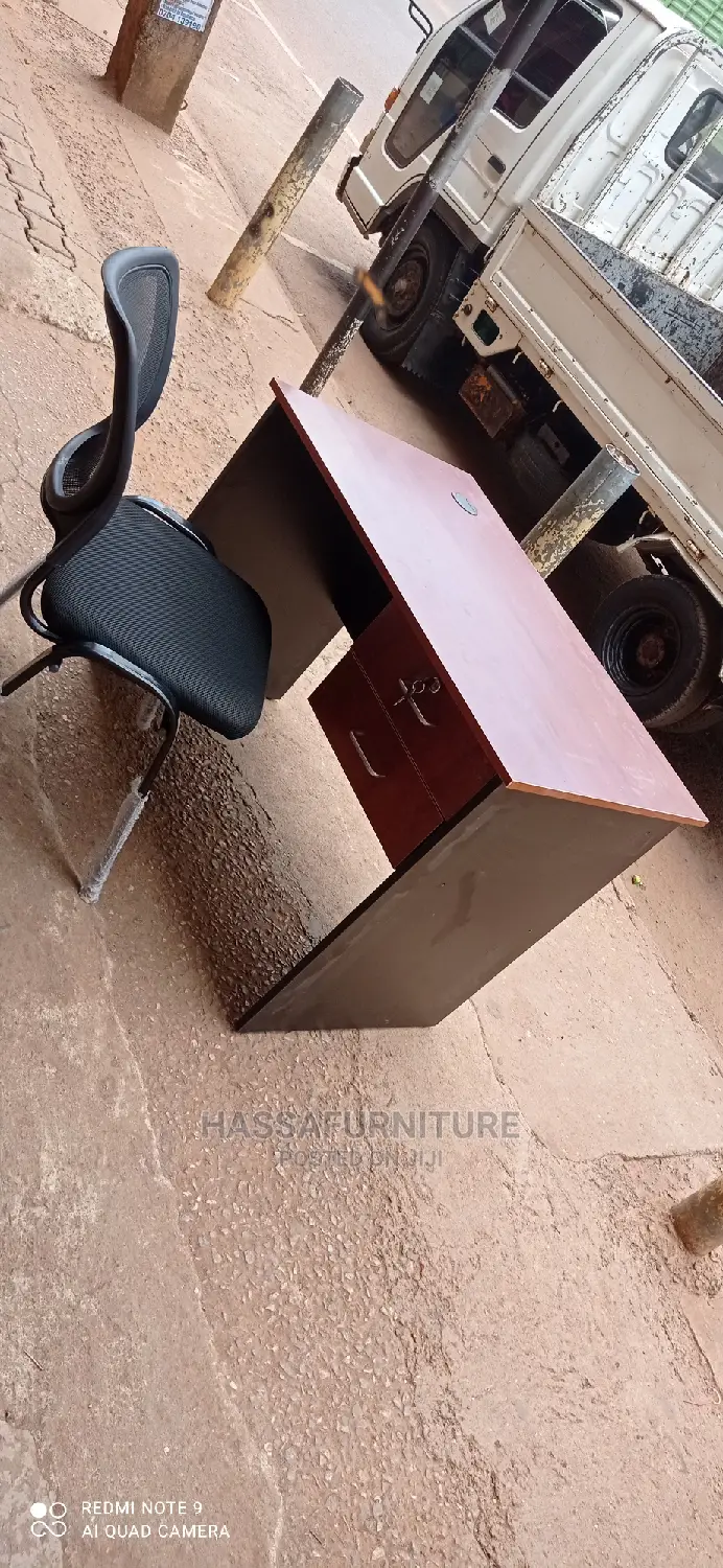 Brand New Set of Office Chair and Desk