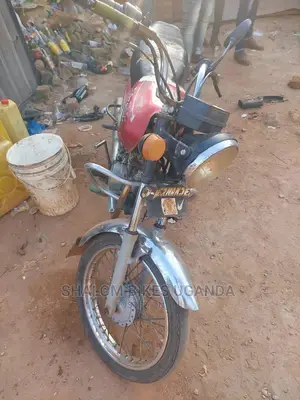Photo - Bajaj Pulsar 150 2018