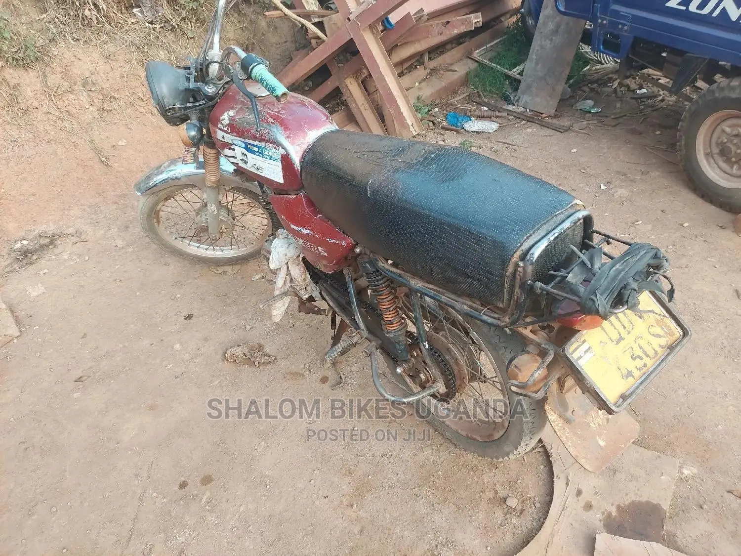 Bajaj Pulsar 135 LS 2017 Yellow