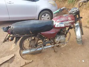 Bajaj Pulsar 135 LS 2017 Yellow