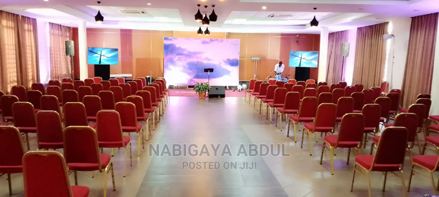 Screens and Projectors for Hire From Pressmedia City