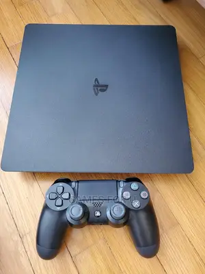 Chipped Ps4 Slim 10games