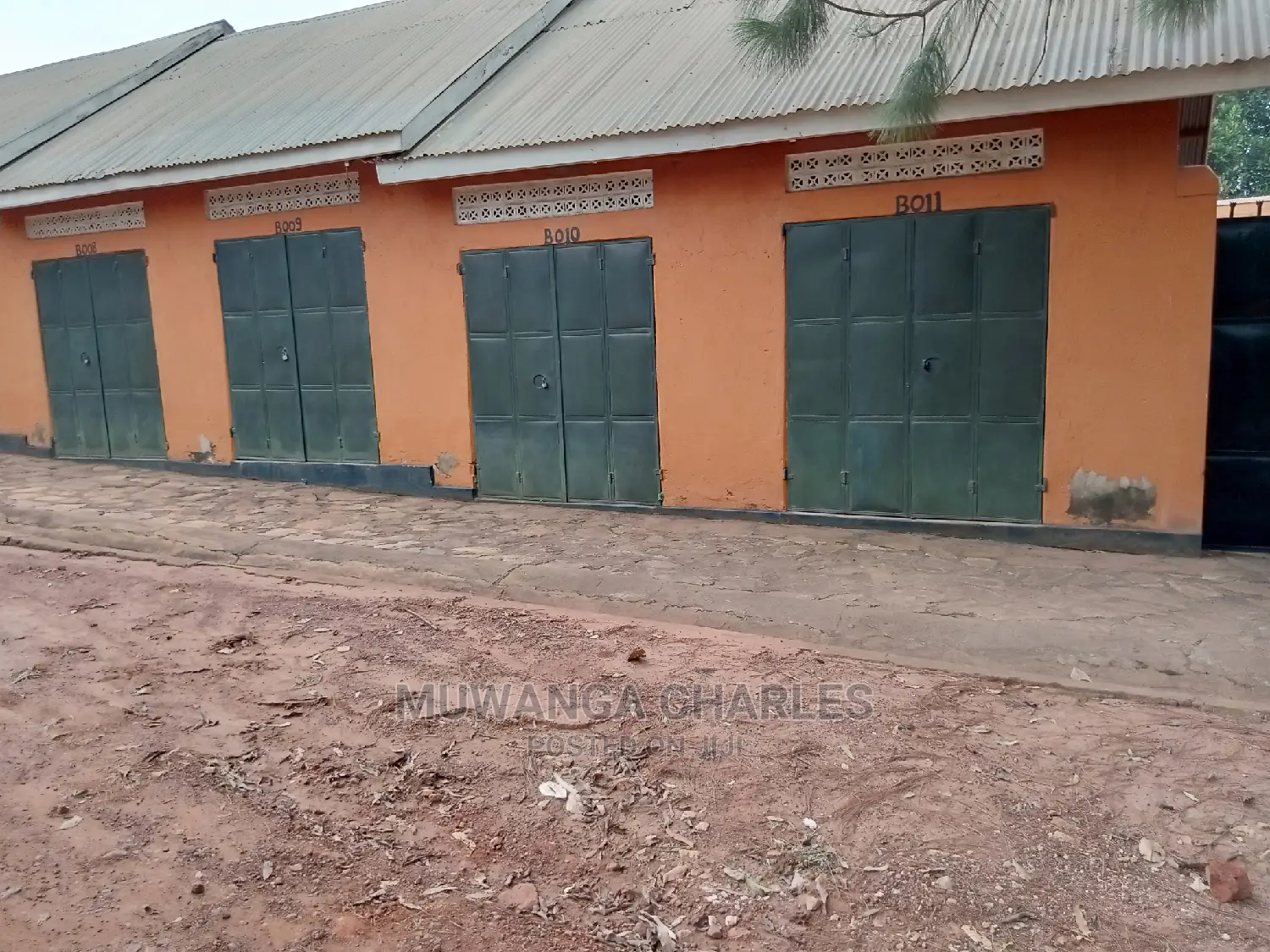 Shop's for Rent in Kyanja