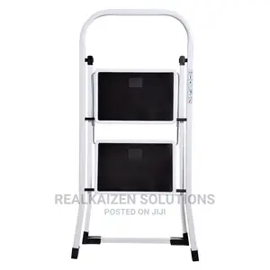Portable 2 3 4 Step Foldable Anti Slip 150kg Steel Ladder