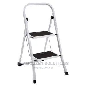 Portable 2 3 4 Step Foldable Anti Slip 150kg Steel Ladder