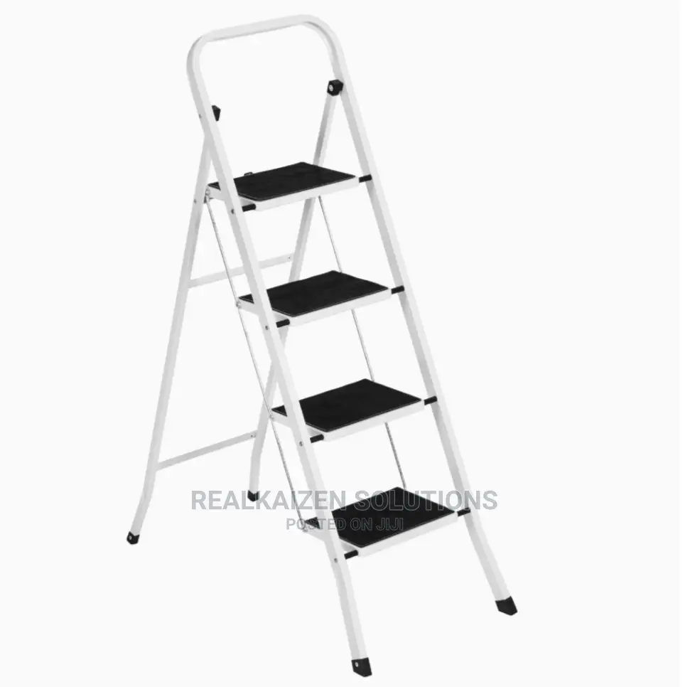 Portable 2 3 4 Step Foldable Anti Slip 150kg Steel Ladder