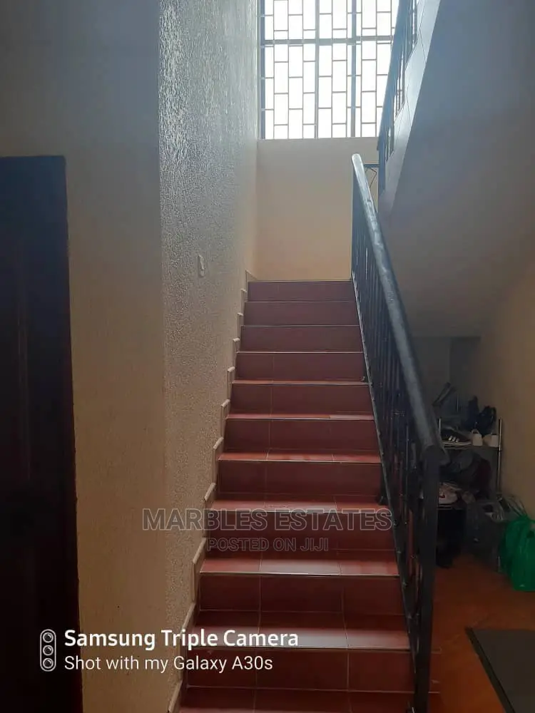 5bdrm Maisonette in Munyonyo, Central Division for Rent