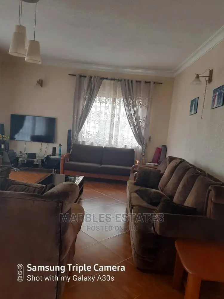 5bdrm Maisonette in Munyonyo, Central Division for Rent