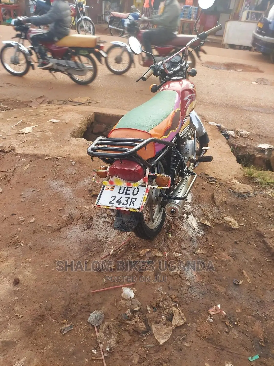 TVS Apache 160 4V 2021 White