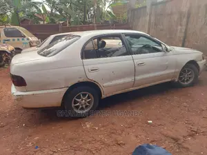 Toyota Corona 1997 White