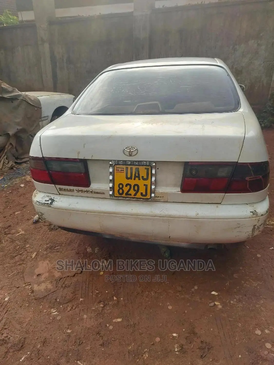 Toyota Corona 1997 White