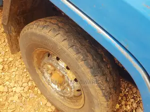 Toyota Cantera 2005