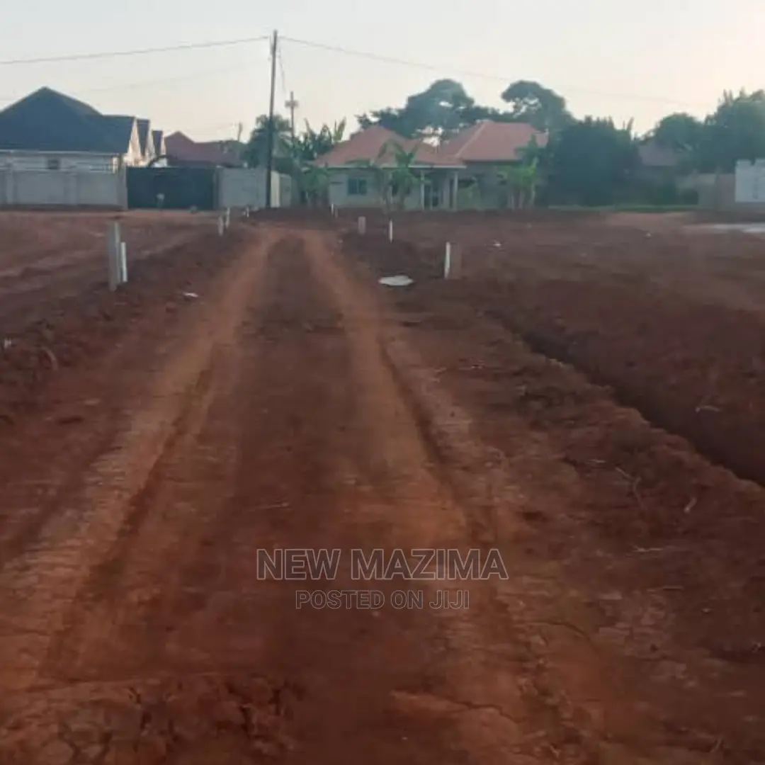 Classic Fancy Plot Sale After Munyonyo in First Trafic Light