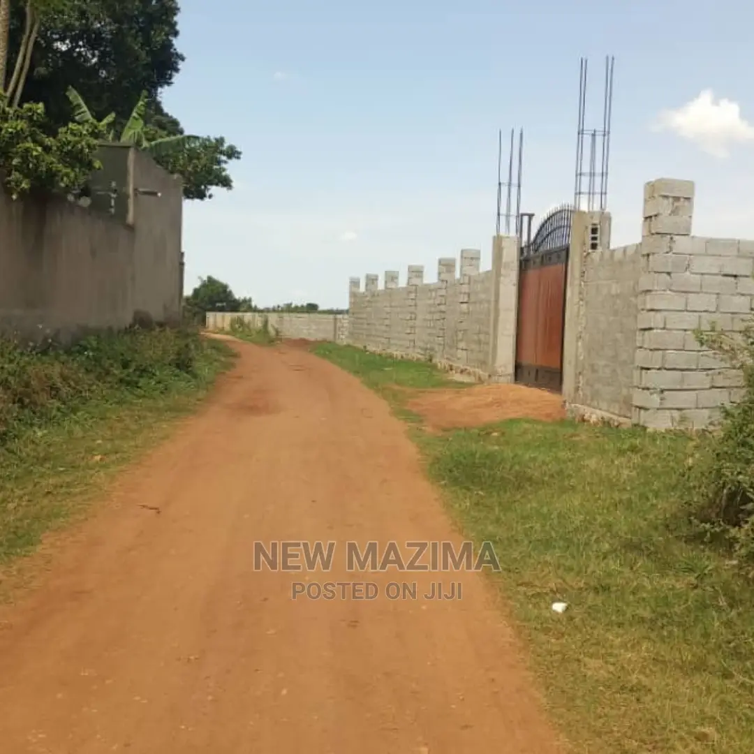 Nkumba Lake Viewing Hot Plots on Quicksale With Ready Title