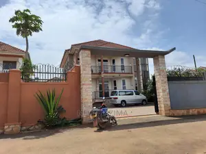 5bdrm House in Muyenga Heights, Division a for Sale