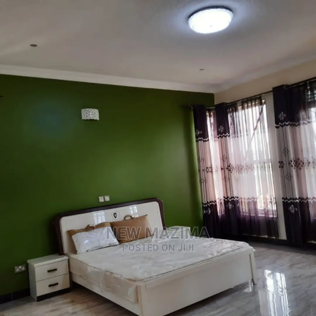 5bdrm House in Muyenga Heights, Division a for Sale