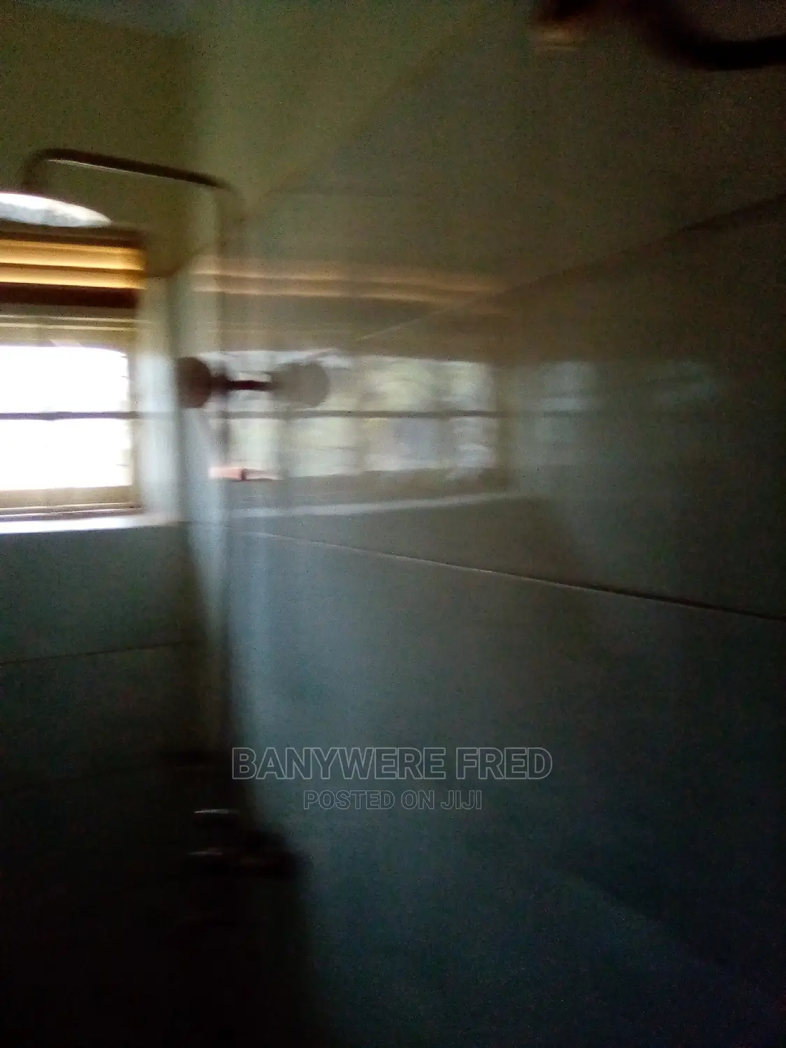 Furnished 6bdrm Apartment in Kira for Sale