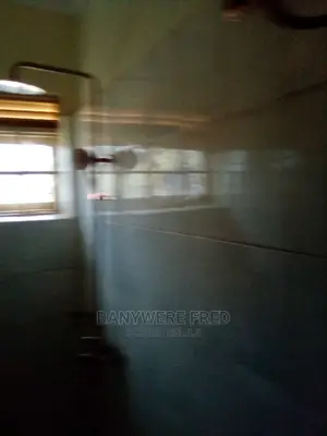 Furnished 6bdrm Apartment in Kira for Sale