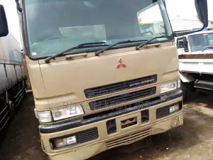 Mitsubishi Super Great 1997 Gray