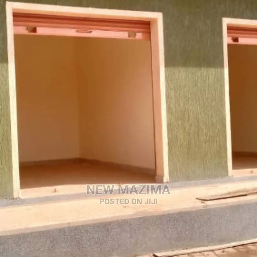 Very Bisy Commercial Shops for Rent in Heart of Makindye