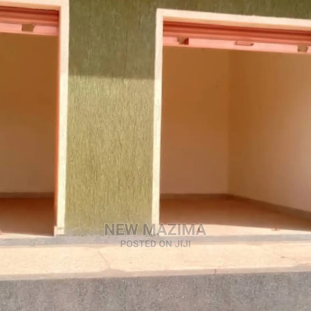 Very Bisy Commercial Shops for Rent in Heart of Makindye
