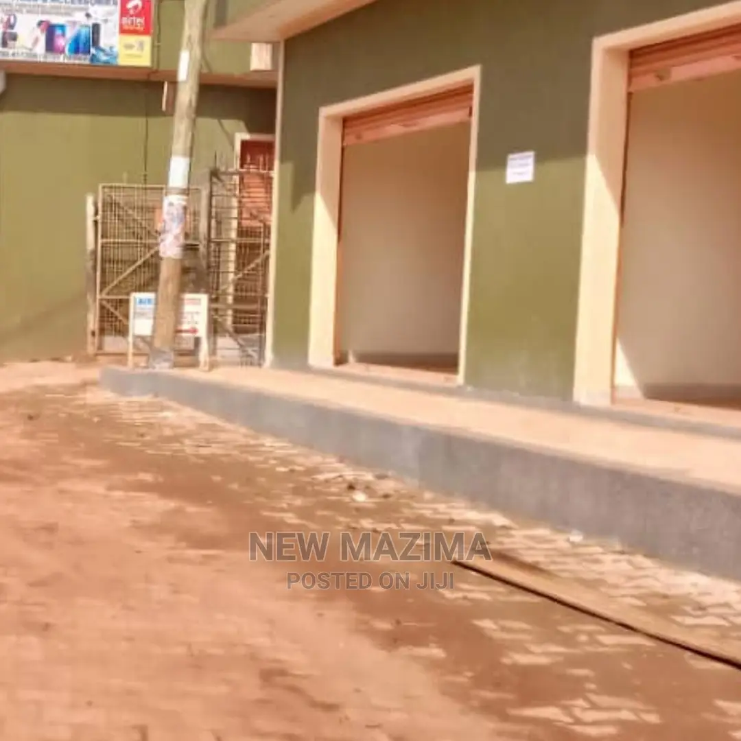 Very Bisy Commercial Shops for Rent in Heart of Makindye