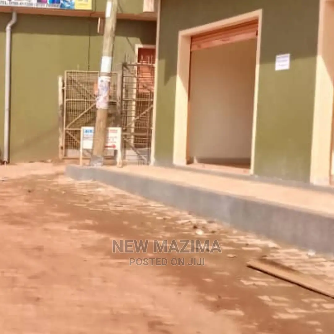 Very Bisy Commercial Shops for Rent in Heart of Makindye
