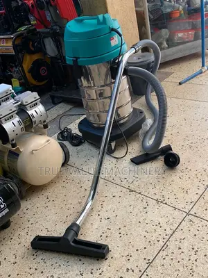 Vaccum Cleaner Dry and Wet 30 Litres