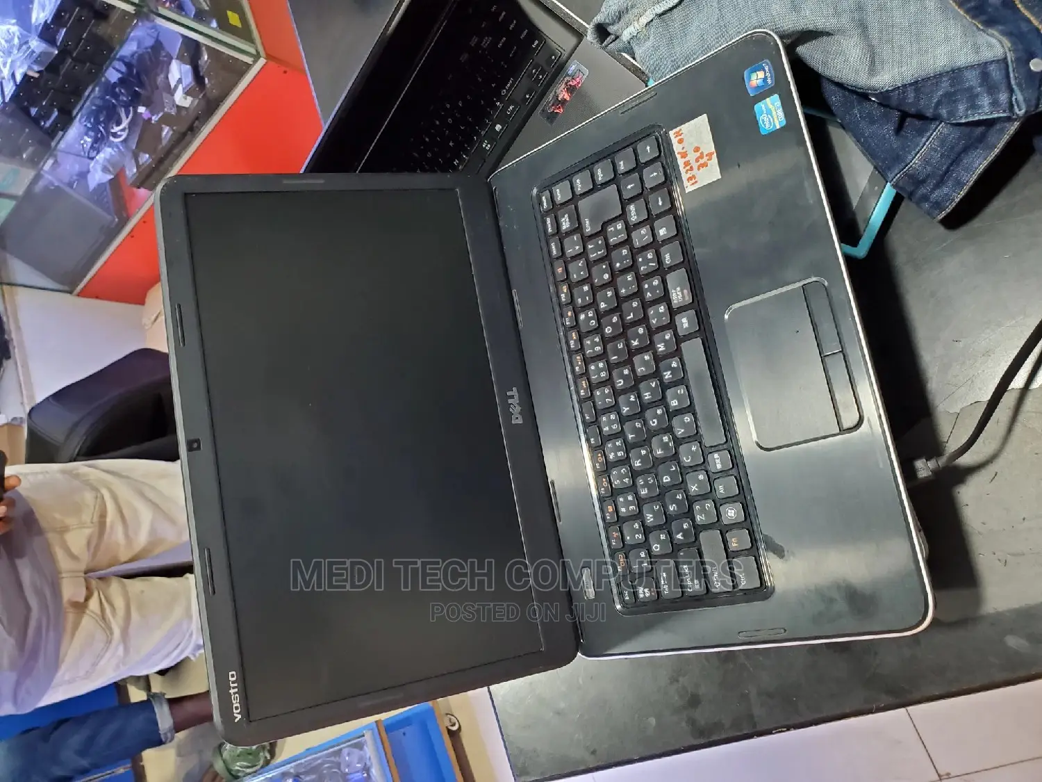 Laptop Dell Vostro 2520 4GB Intel Core I5 HDD 500GB