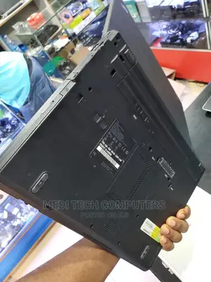 Laptop Lenovo ThinkPad T420 4GB Intel Core I5 HDD 500GB