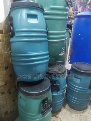 Water Tanks With Taps