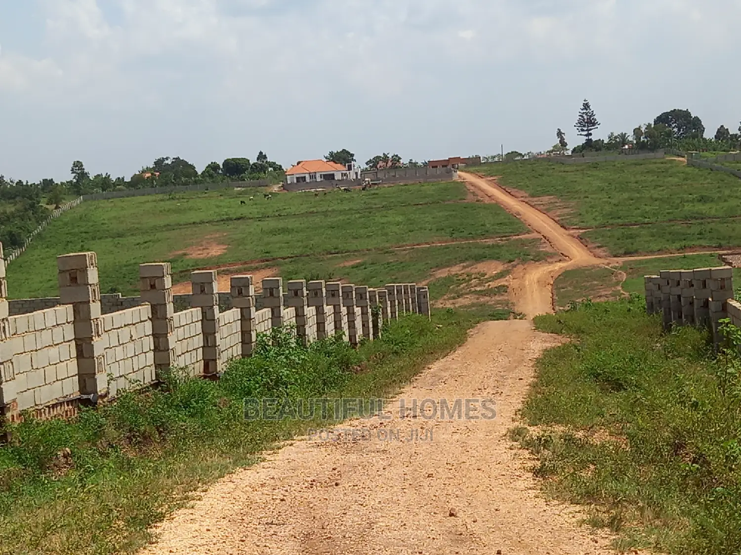 Kasangati 100×100 in Pretty Gated Estate