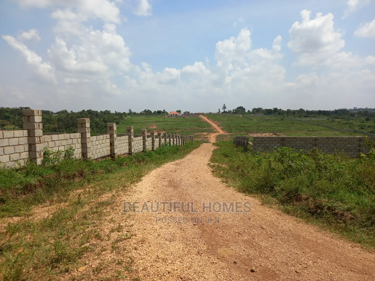Kasangati 100£100 Plot in Gated Neighborhood on Sale