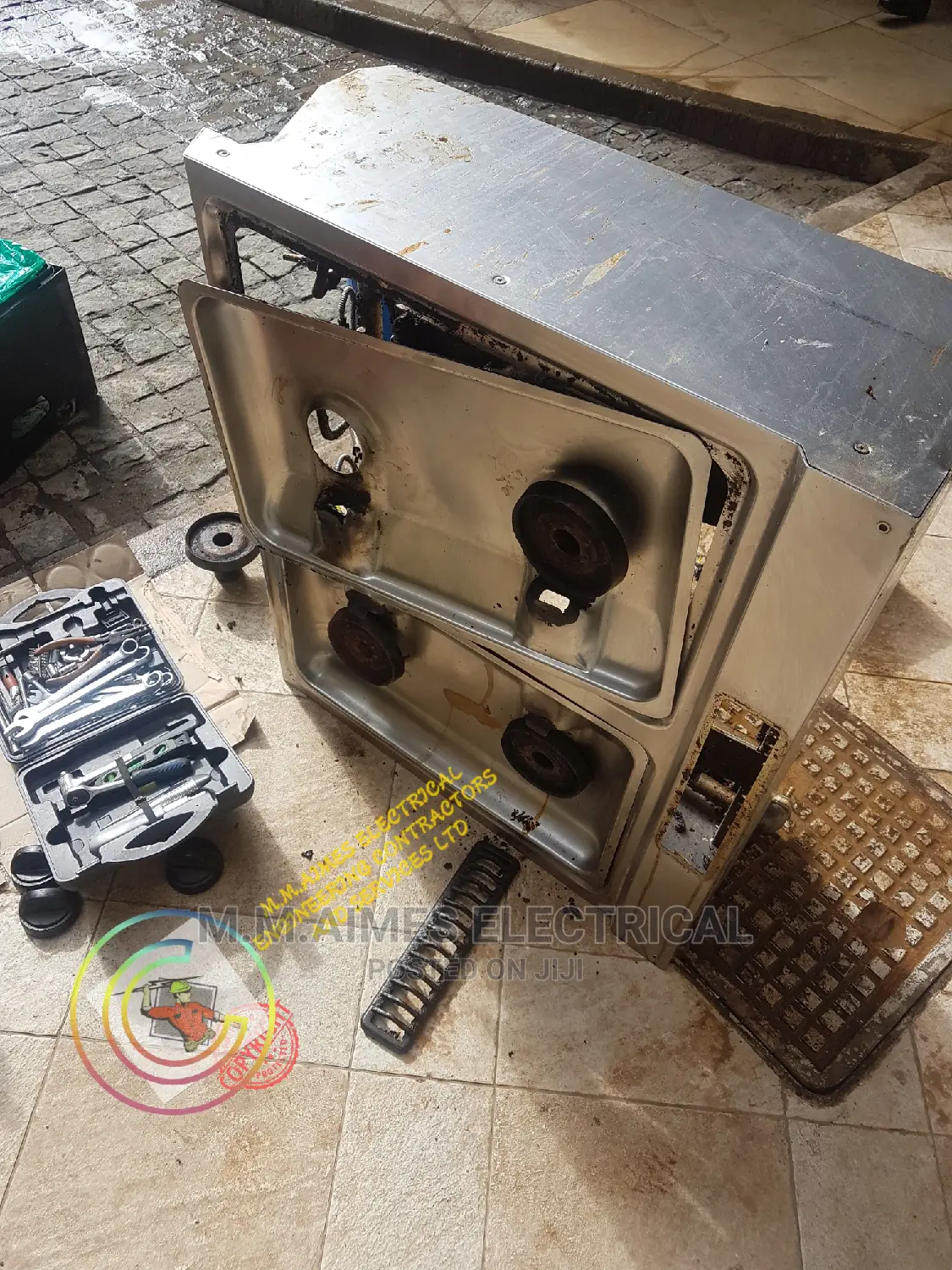 Commercial and Domestic Gas and Electric Cookers
