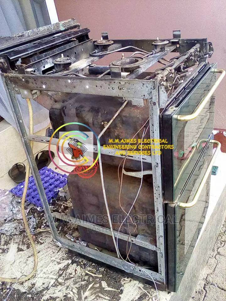 Commercial and Domestic Gas and Electric Cookers
