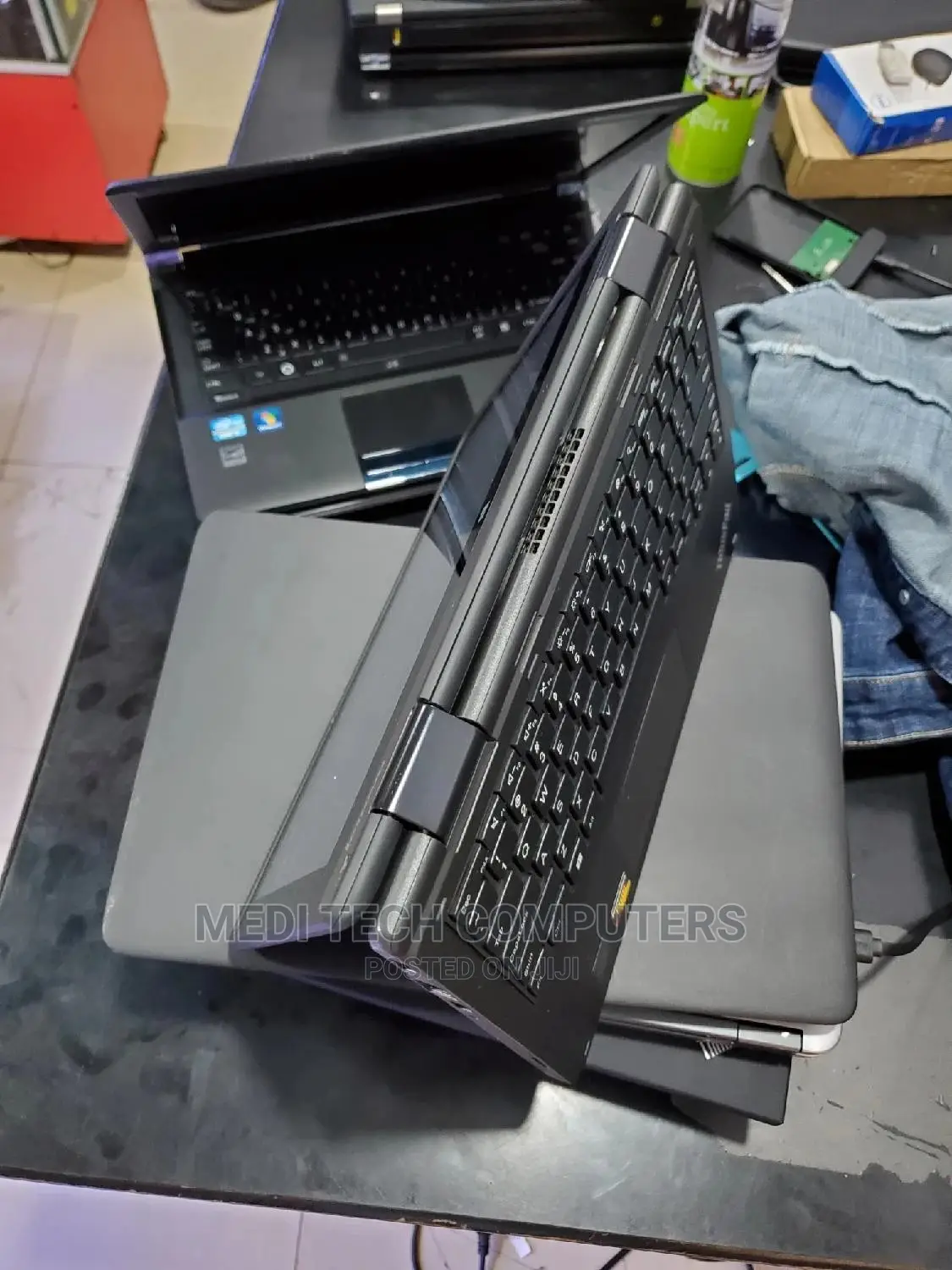 Laptop Lenovo Yoga 11e 4GB Intel Celeron HDD 320GB