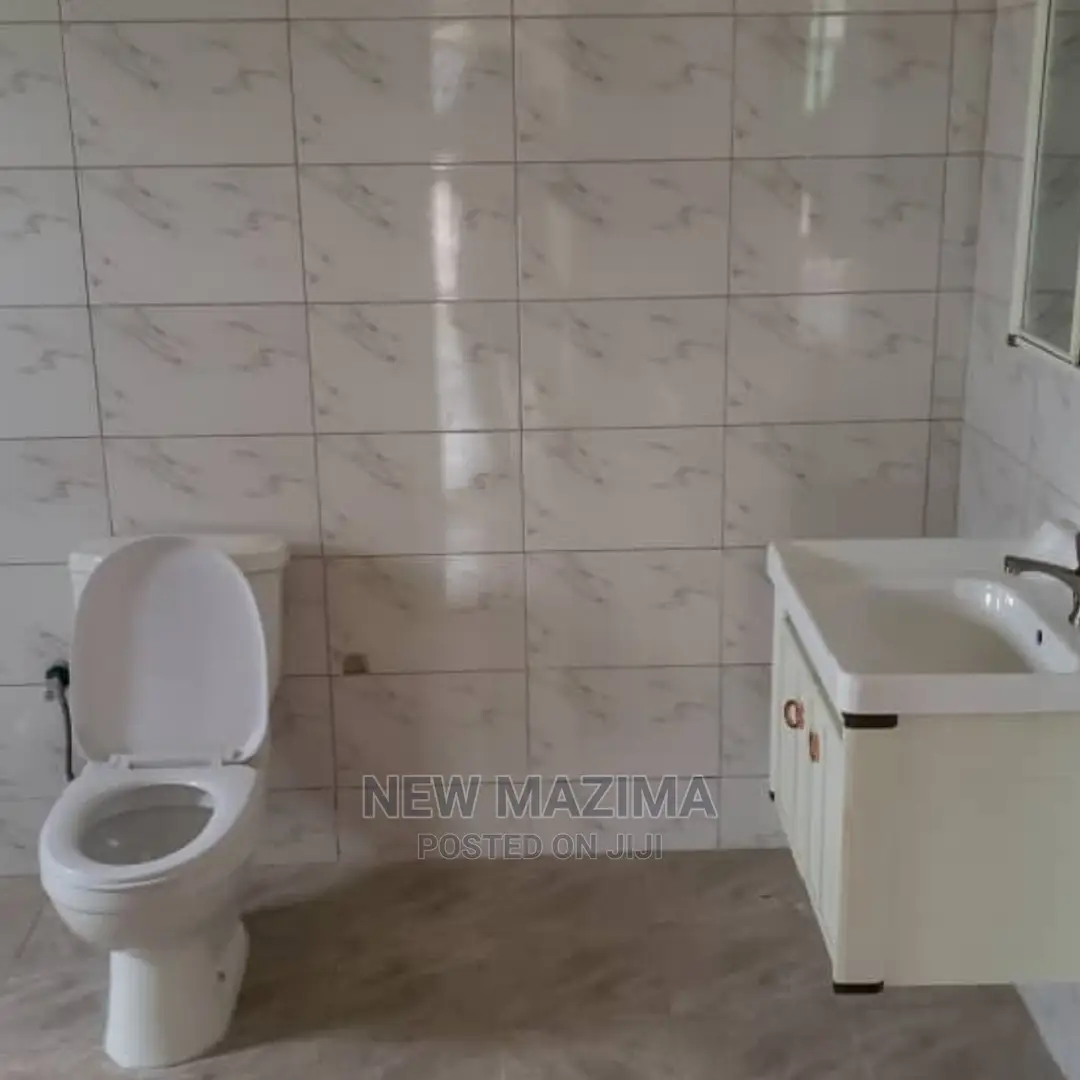 2bdrm Block of Flats in Makindye Kampala, Division a for Rent