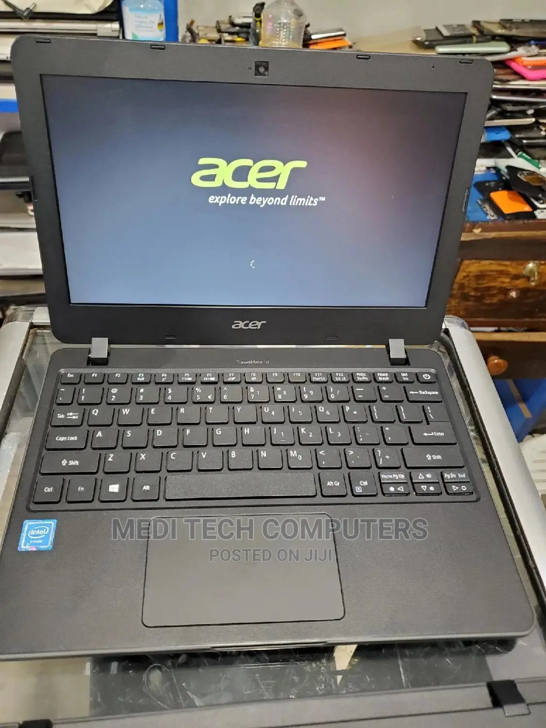 Laptop Acer TravelMate B113 4GB Intel Celeron HDD 320GB