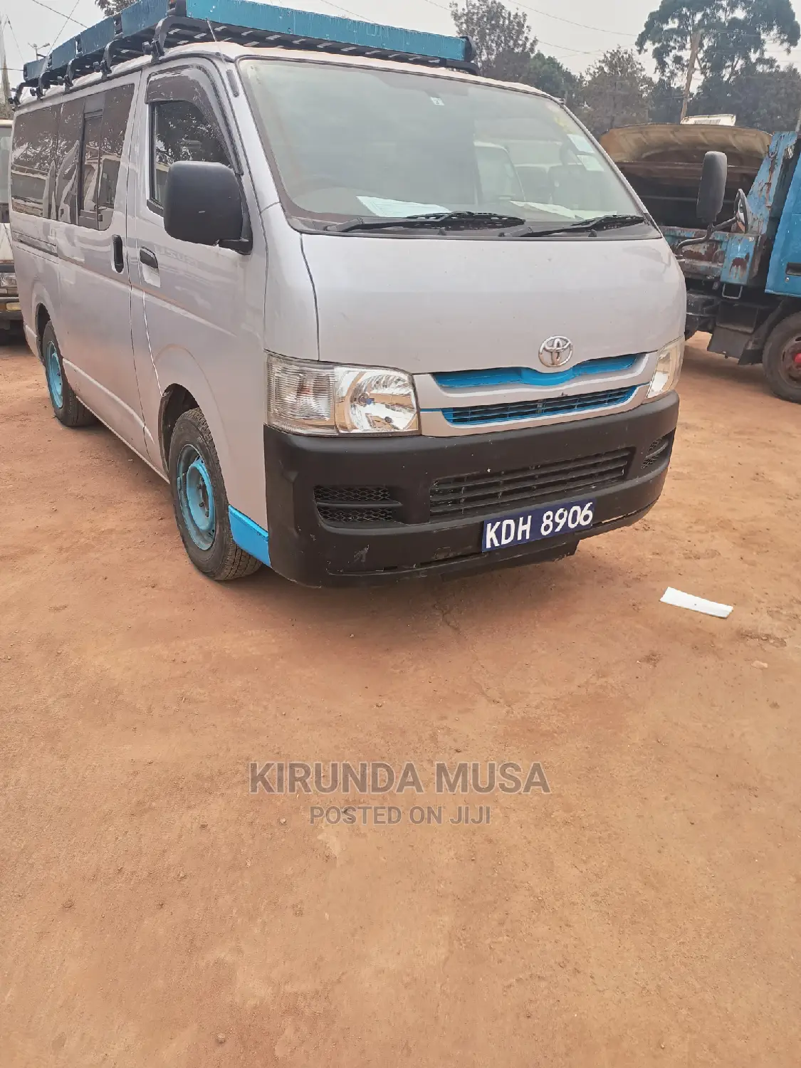 Toyotahiace