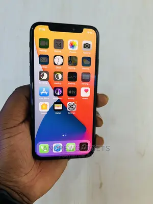 Apple iPhone X 64 GB Black