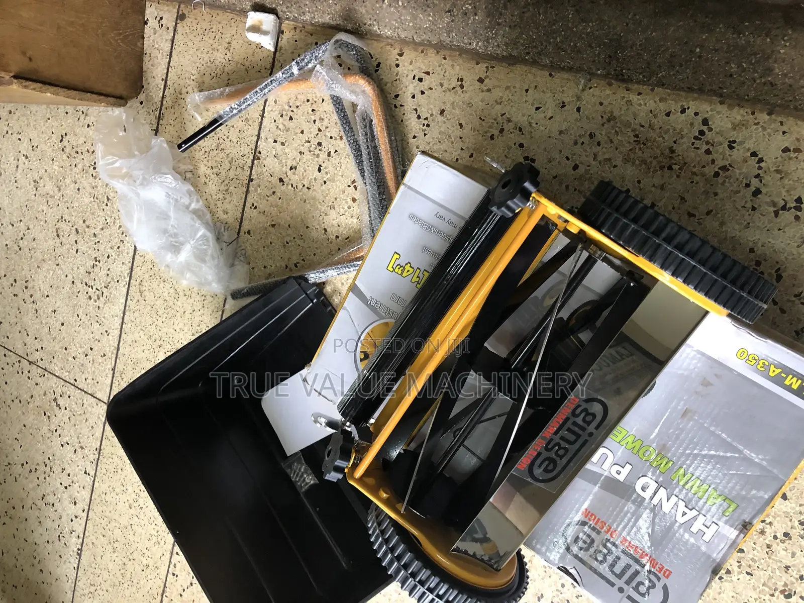 Manual Hand Push Lawn Mower