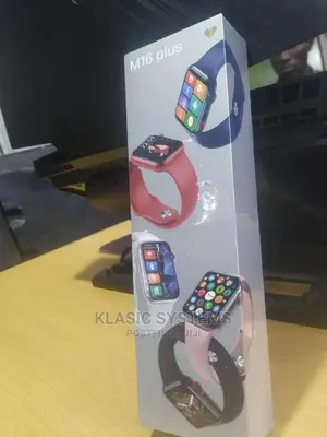 M16 PLUS Smart Watch