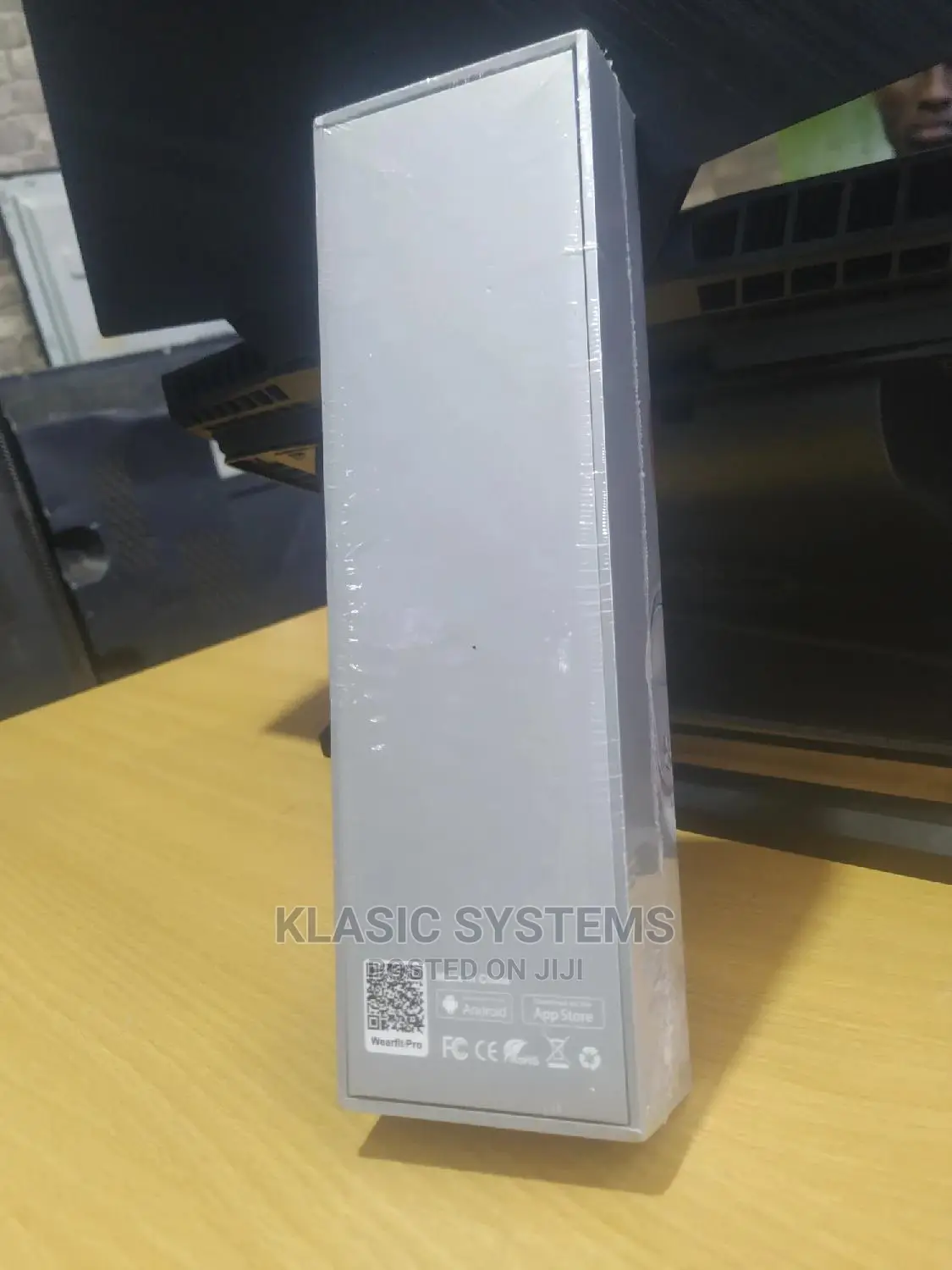 M16 PLUS Smart Watch