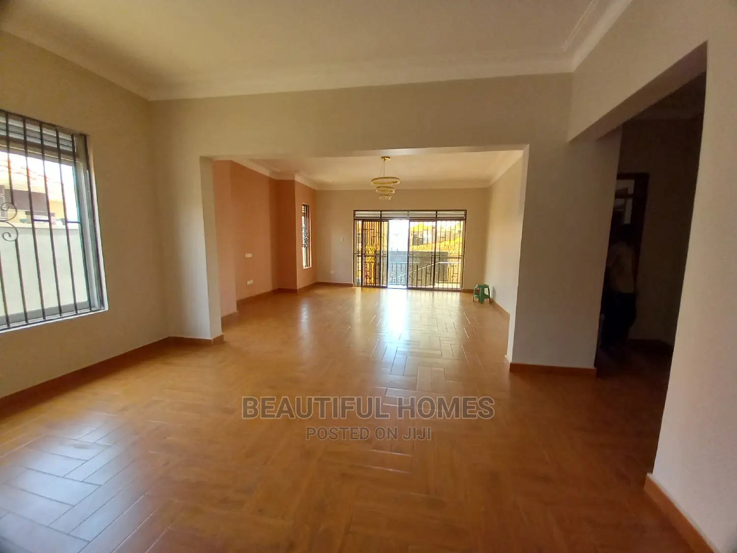 Furnished 4bdrm House in Kira Mamerito for Sale