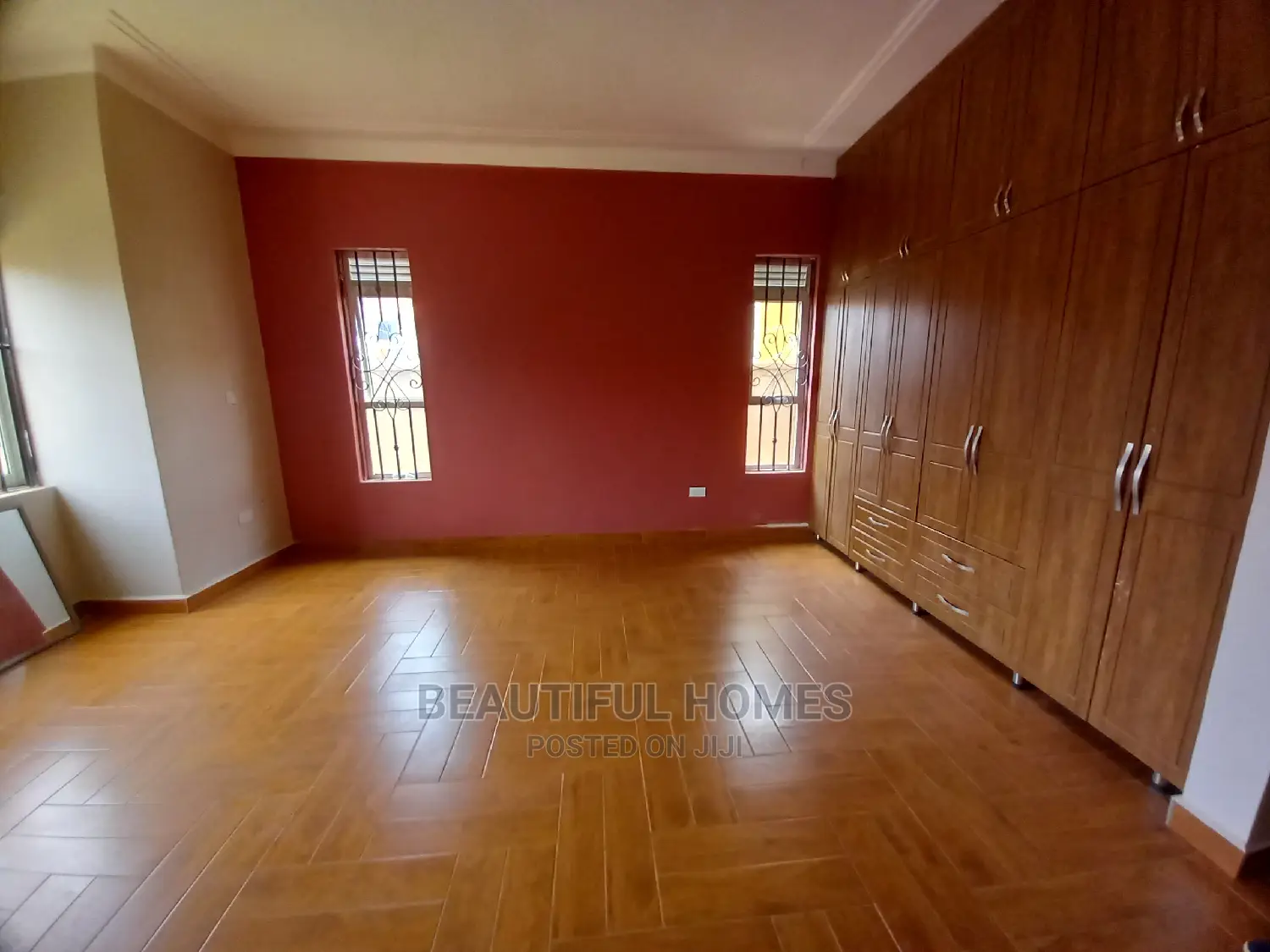 Furnished 4bdrm House in Kira Wealthy Estate for Sale