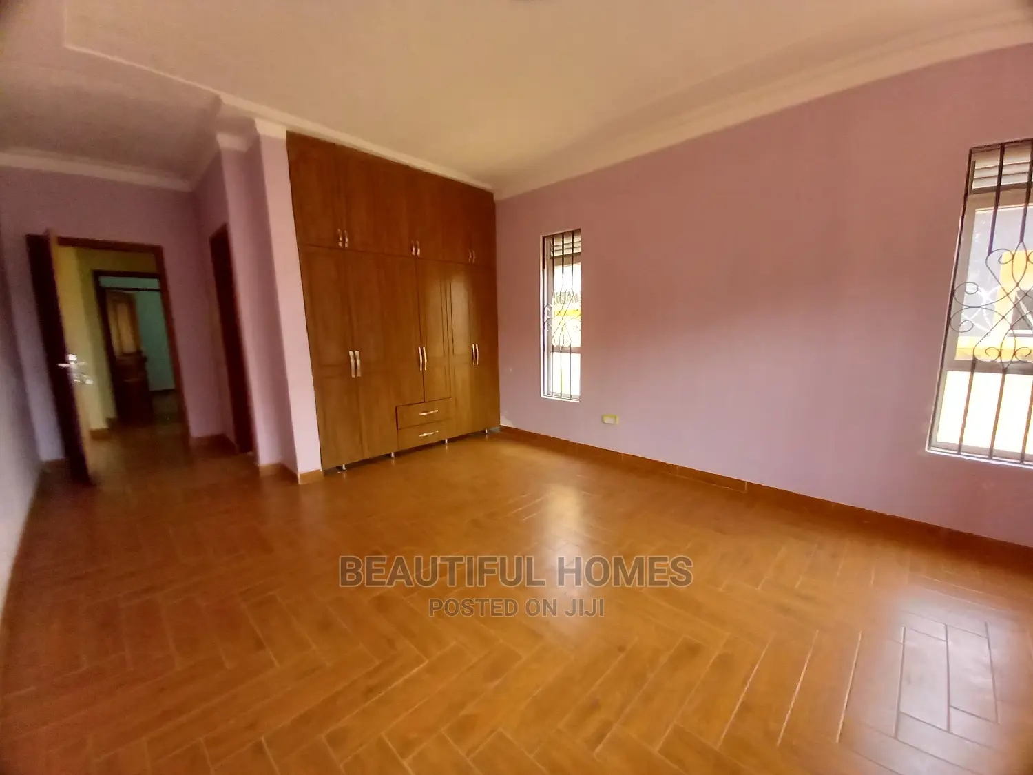 Furnished 4bdrm House in Kira Wealthy Estate for Sale