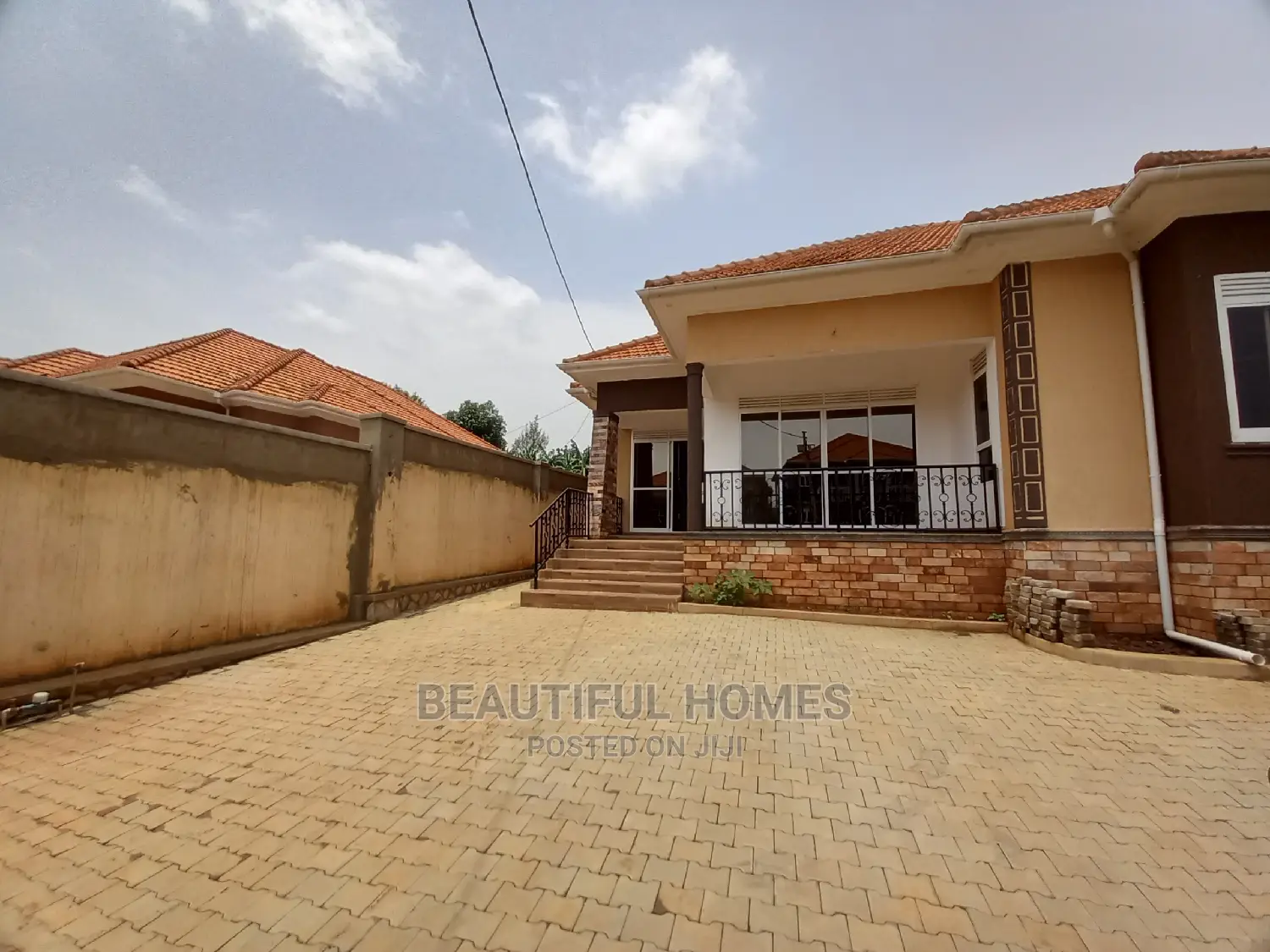 Furnished 4bdrm House in Kira Mamerito Gated for Sale