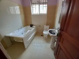 Furnished 4bdrm Bungalow in Kira Corporate for sale